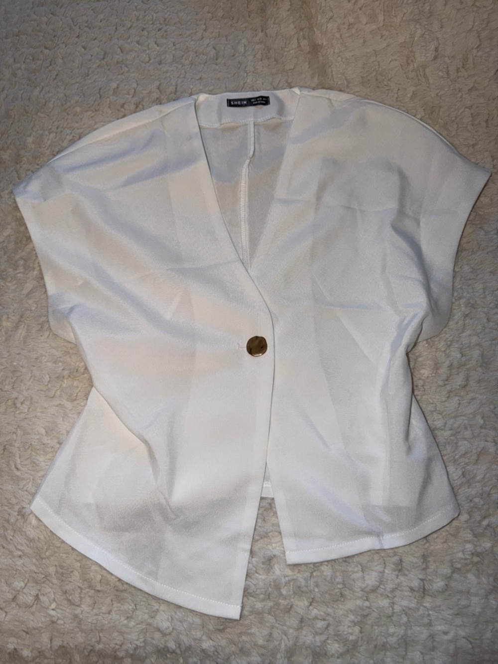 SHEIN White V-Neck Short Sleeve Button Blouse